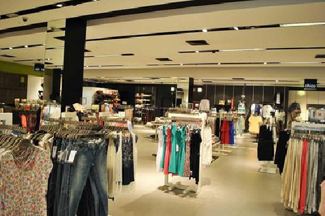  定远商场里的店面怎么装修？